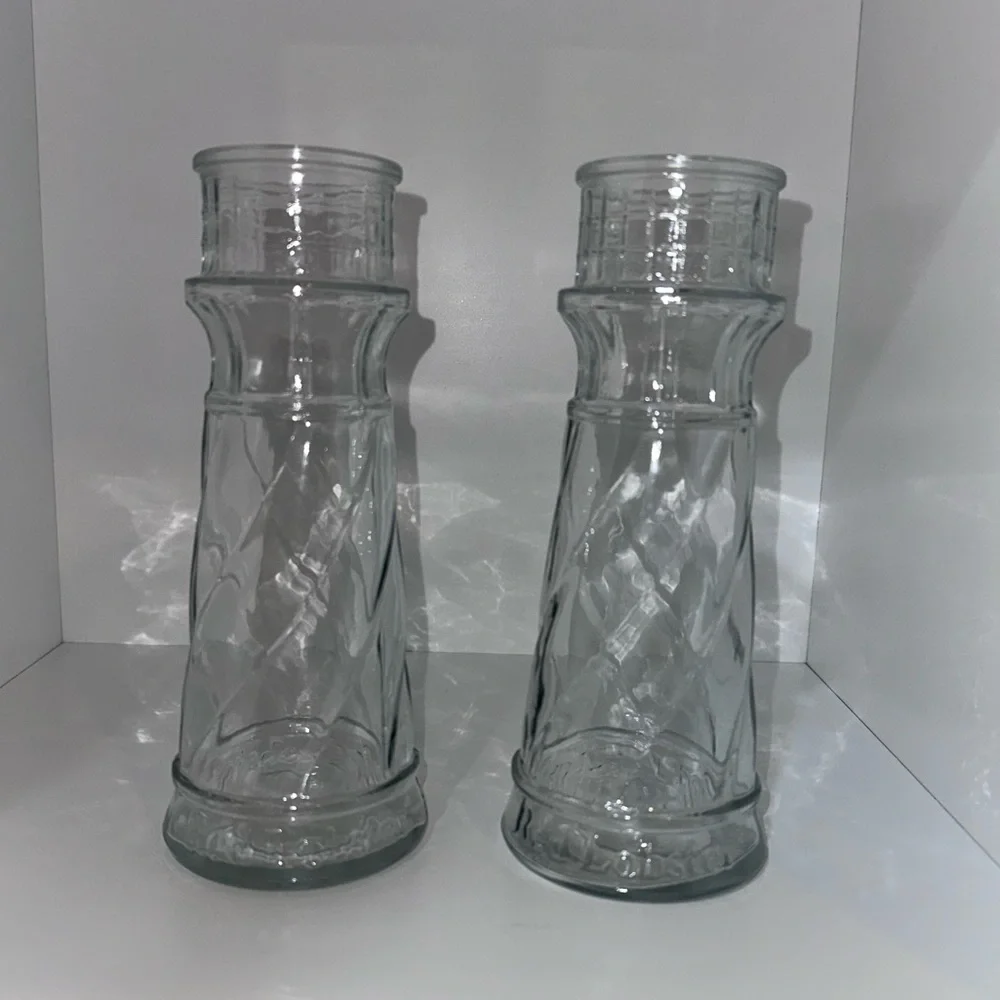 Vintage Red Lobster Lighthouse Vase set of‎ 2